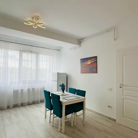 Sea Vibes-mamaia Nord Apartment