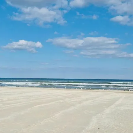 Sea Vibes-mamaia Nord Apartment