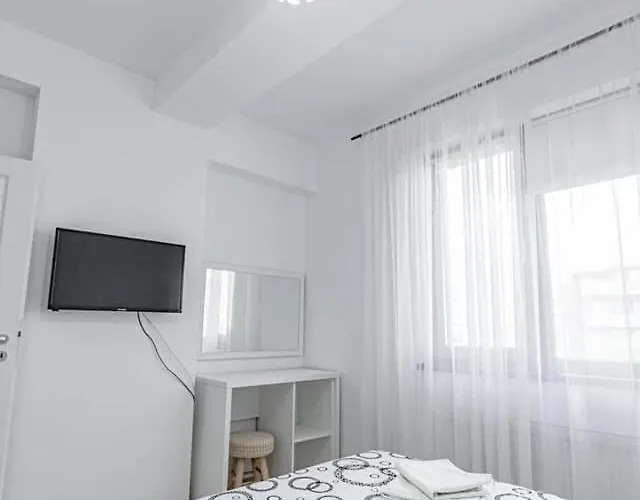 Sea Vibes-mamaia Nord Apartmán *